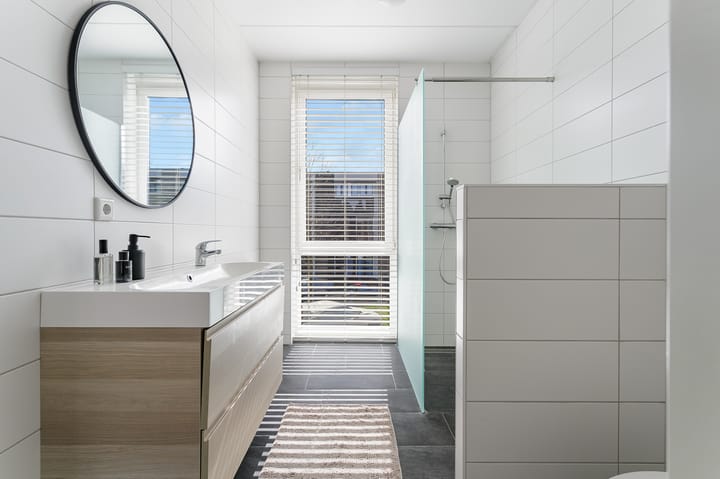 Foto 17 van Beneluxlaan 672