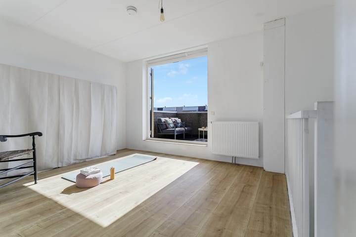 Foto 24 van Beneluxlaan 672