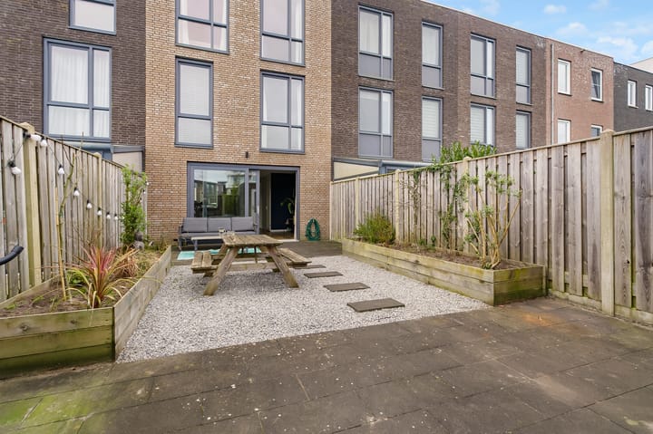 Foto 27 van Beneluxlaan 672