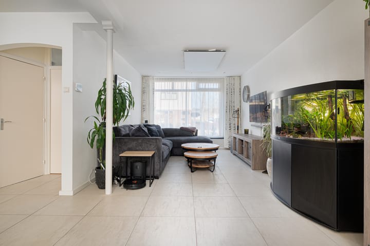 Foto 8 van Merodestraat 4