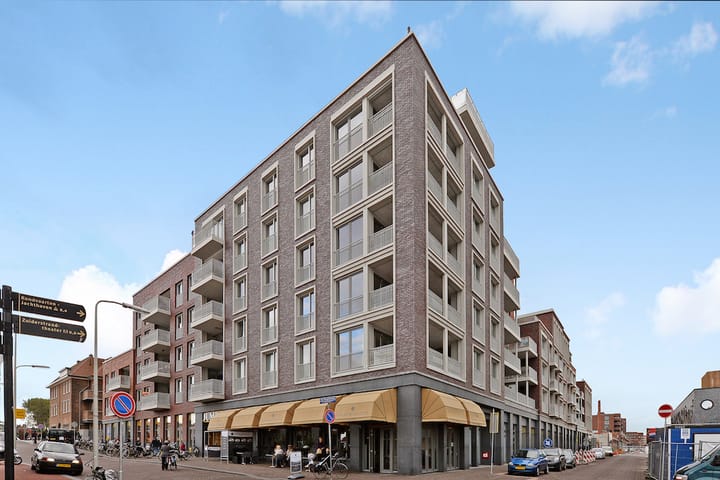 Photo 2 of Dr. Lelykade 122