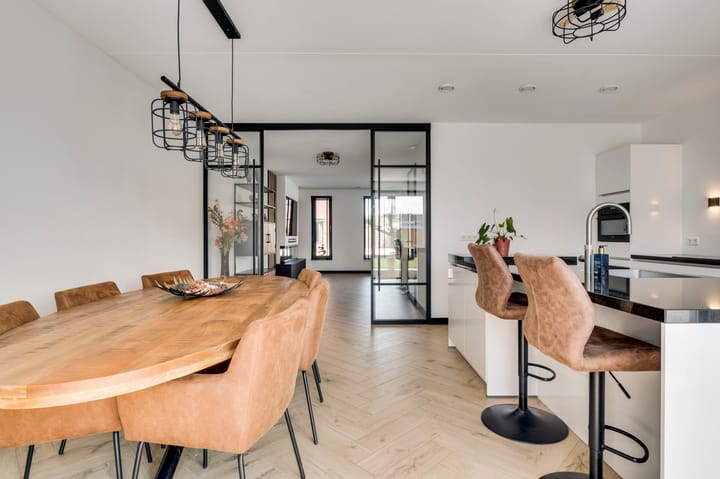 Foto 18 van De Tegelarije 1-B