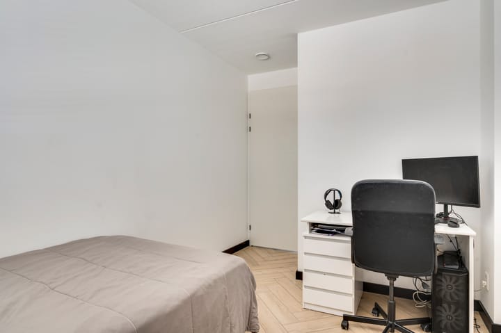 Foto 24 van De Tegelarije 1-B