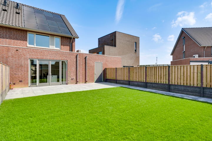 Foto 37 van De Tegelarije 1-B