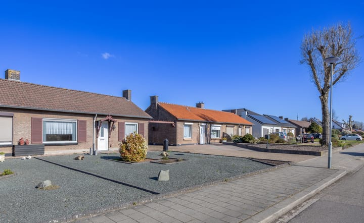 Photo 2 of Merodestraat 24