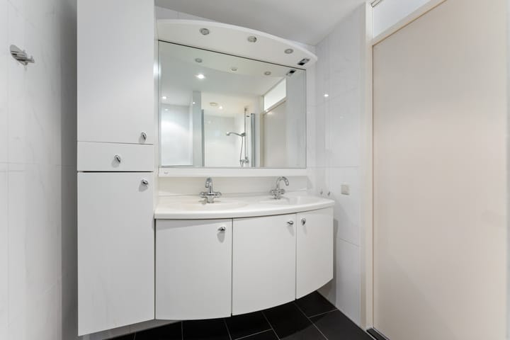 Photo 33 of Pontonniersweg 338