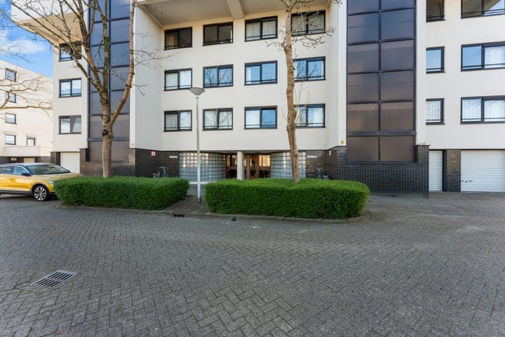 Photo 41 of Pontonniersweg 338