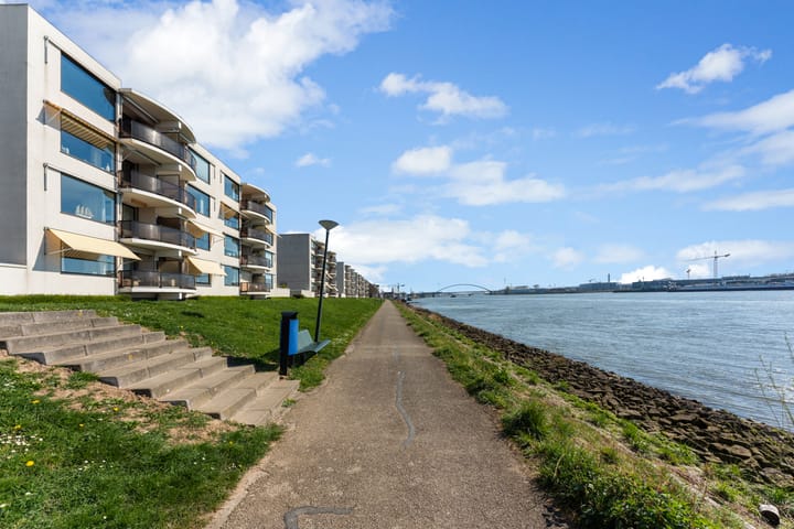 Photo 44 of Pontonniersweg 338