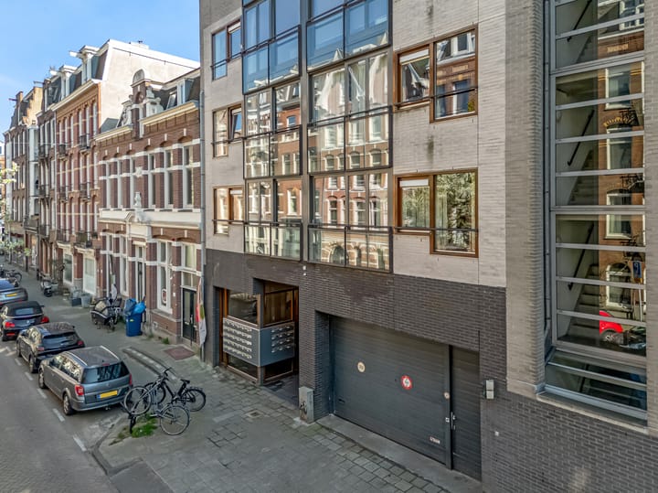 Photo 2 of Ter Haarstraat 17-B