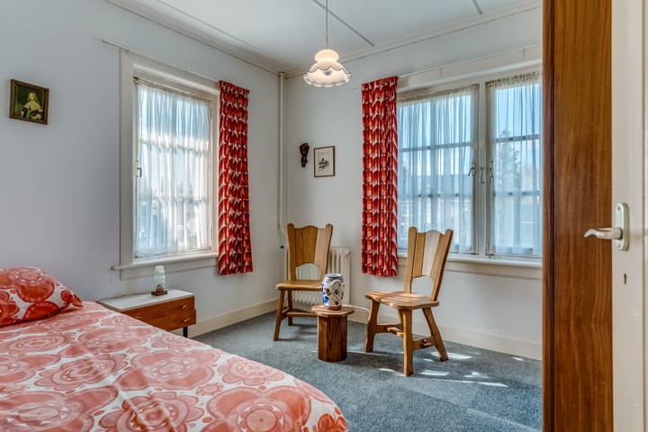 Photo 38 of Zandstraat 43