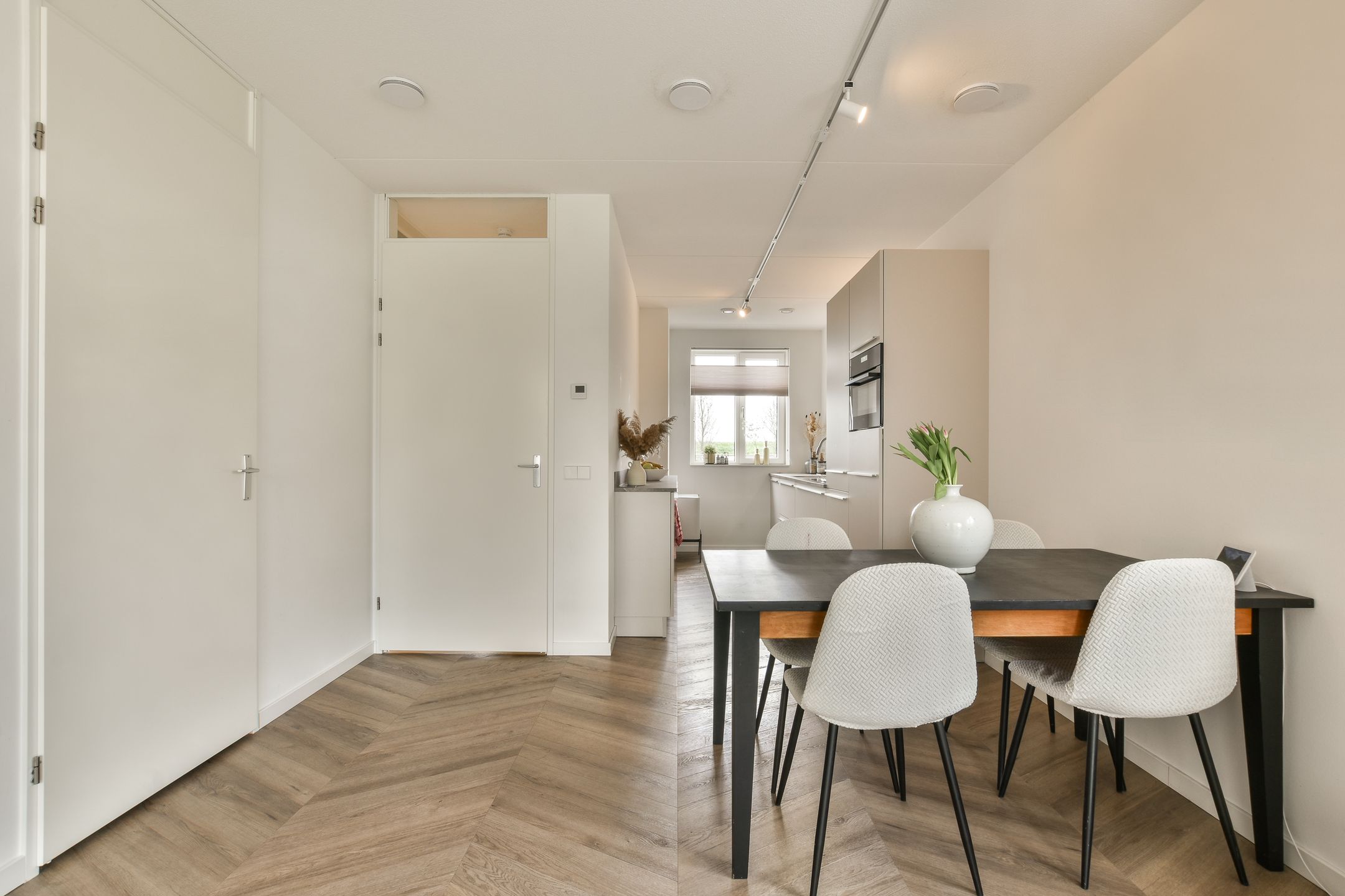 Foto 9 van Catharina Burierlaan 33