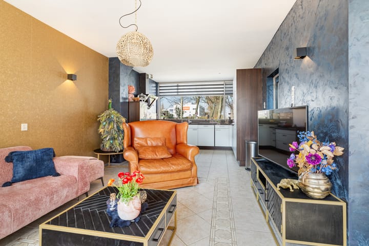 Foto 15 van Vliegveldweg 43