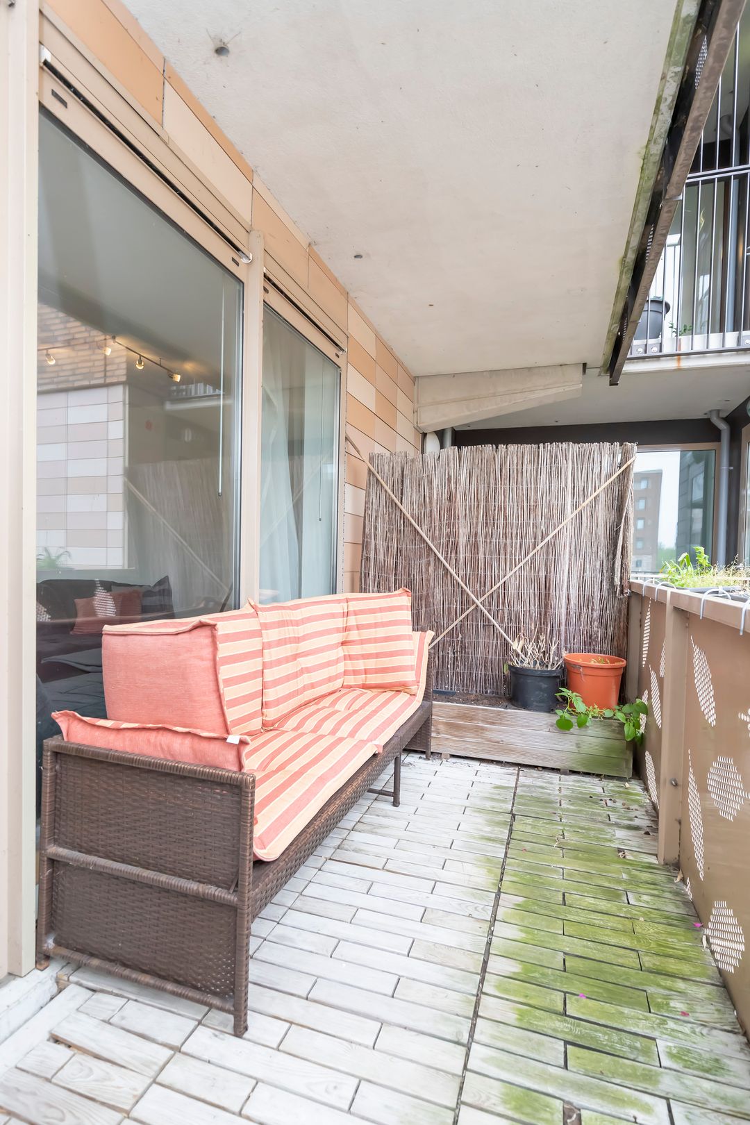 Foto 8 van Pieter Oosterhuisstraat 90