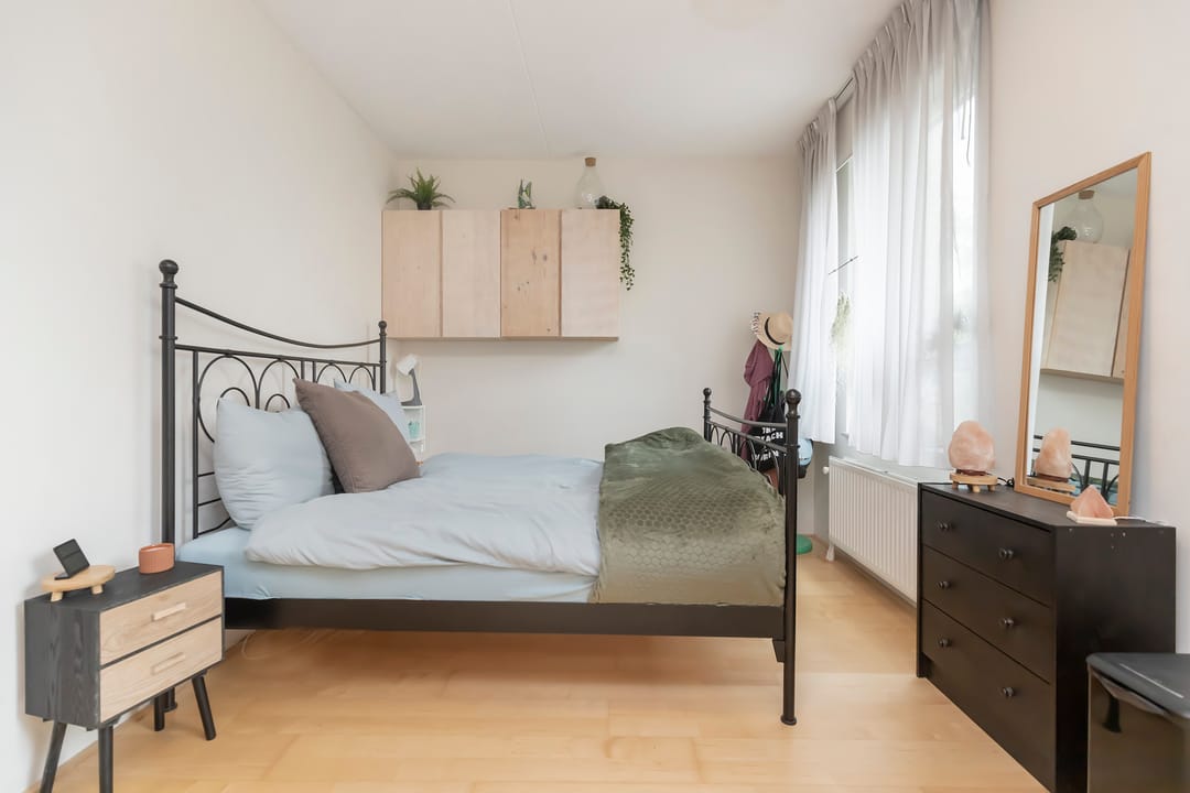 Foto 16 van Pieter Oosterhuisstraat 90