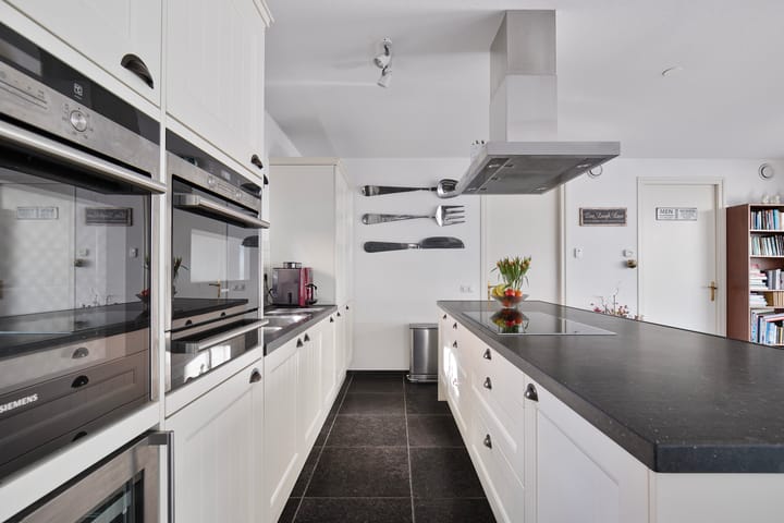 Photo 11 of Dorpsstraat 28-A