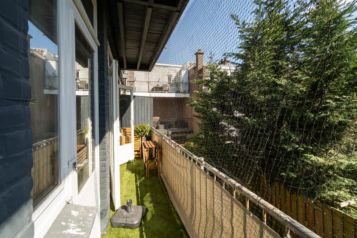 Foto 12 van Caan van Necklaan 302