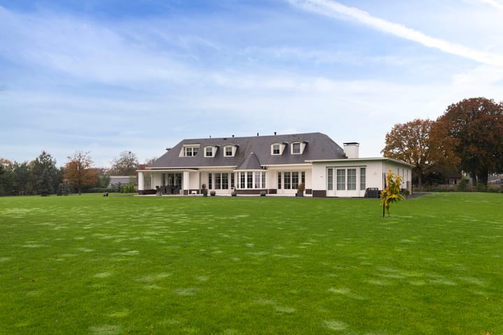 Foto 36 van Overaseweg 11