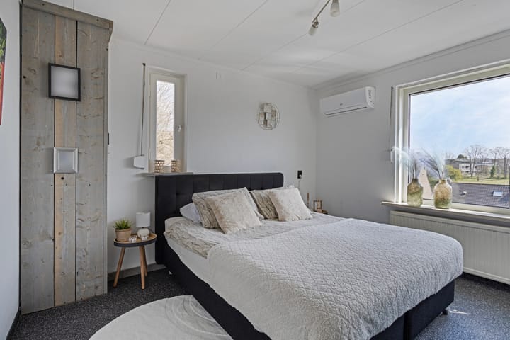 Foto 15 van Schepenstraat 1