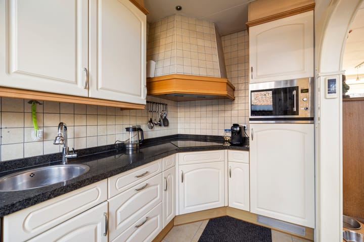 Foto 11 van Diepenveenseweg 106