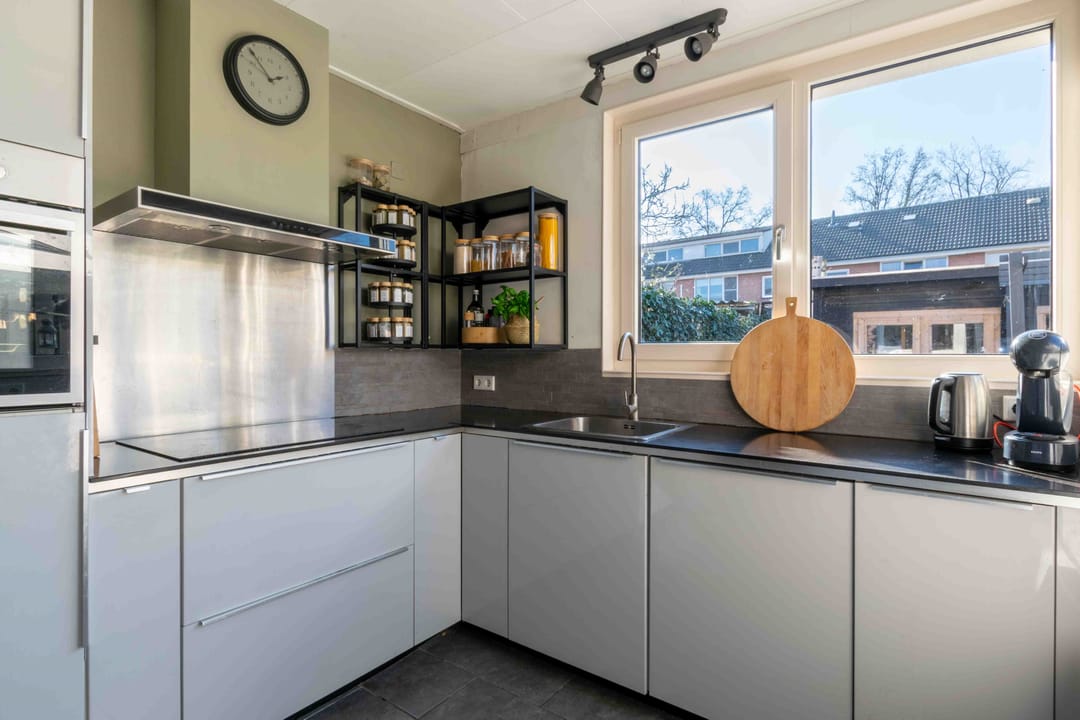 Foto 8 van Trompstraat 4