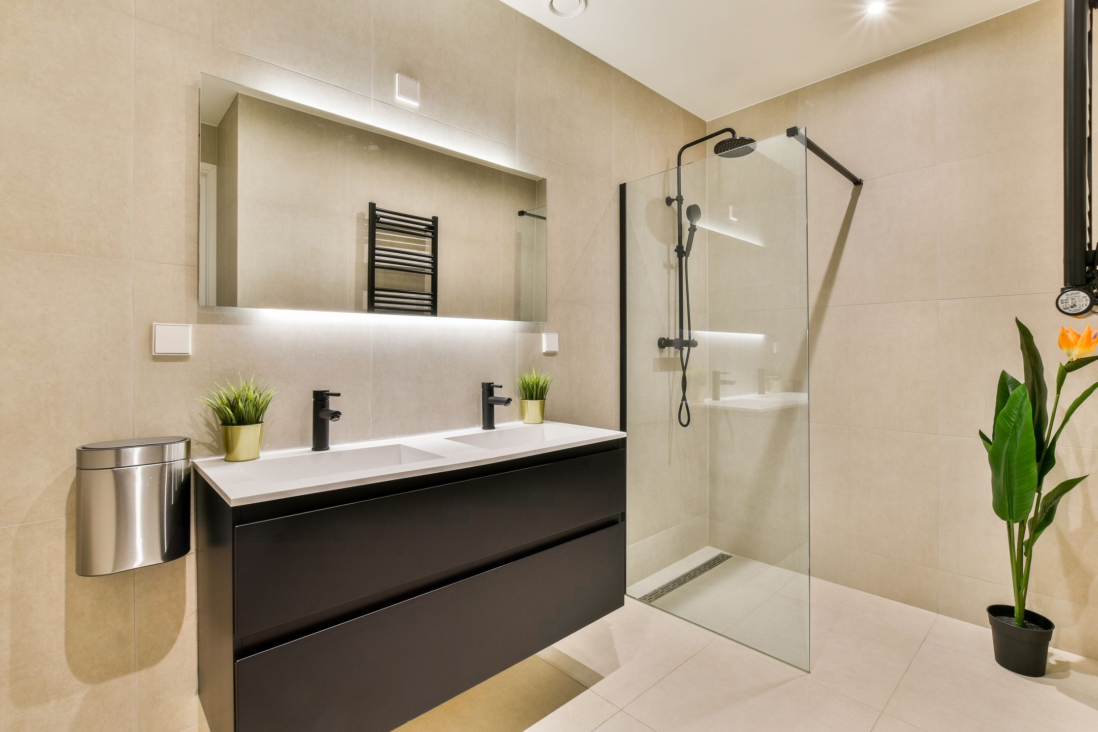 Photo 3 of Nieuwe Binnenweg 306-B