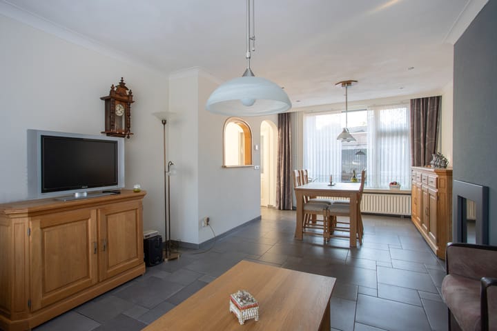 Foto 7 van Plonderijen 27