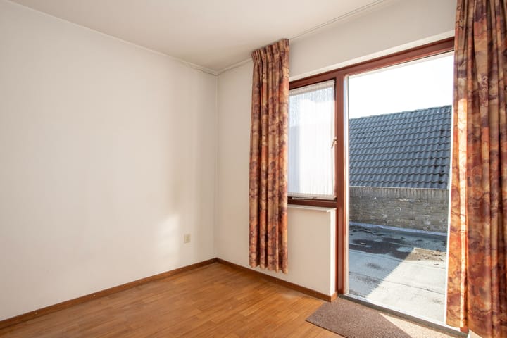 Foto 16 van Plonderijen 27