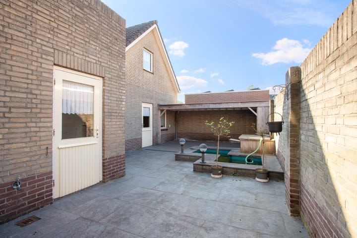 Foto 23 van Plonderijen 27