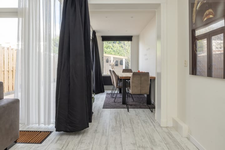 Foto 13 van Mosselstraat 31