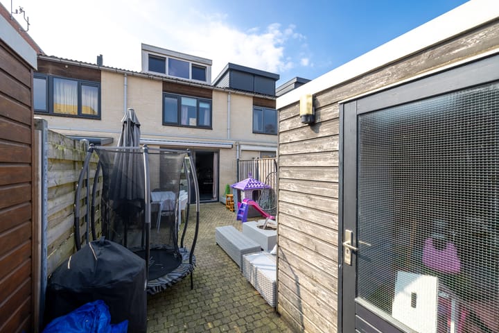 Foto 18 van Hof van Parma 6