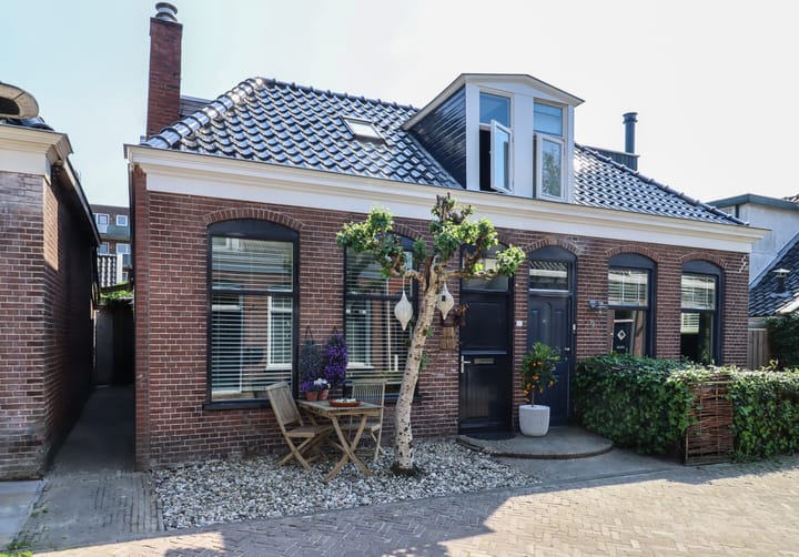 Foto 1 van Schoolstraat 7