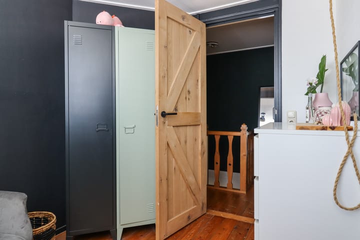 Foto 49 van Schoolstraat 7