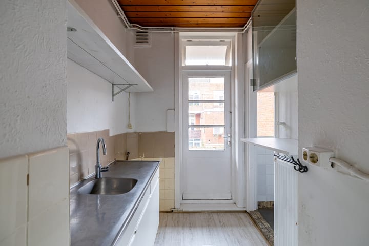 Foto 10 van Ambonstraat 17-A