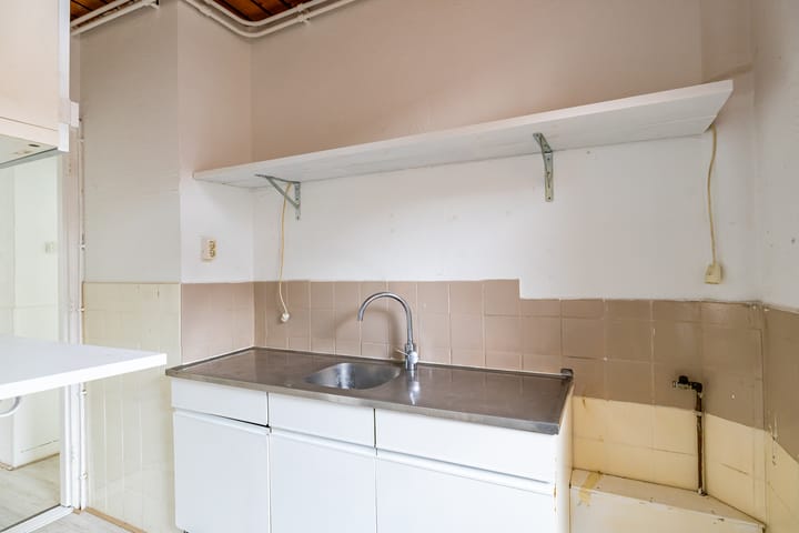 Foto 11 van Ambonstraat 17-A