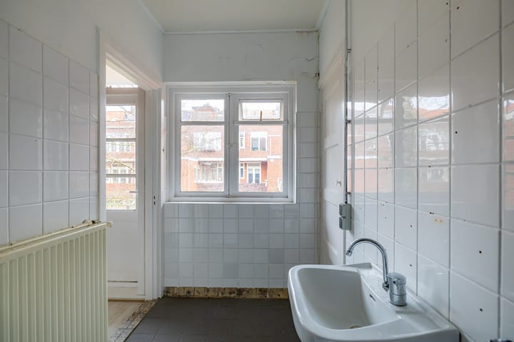 Foto 18 van Ambonstraat 17-A