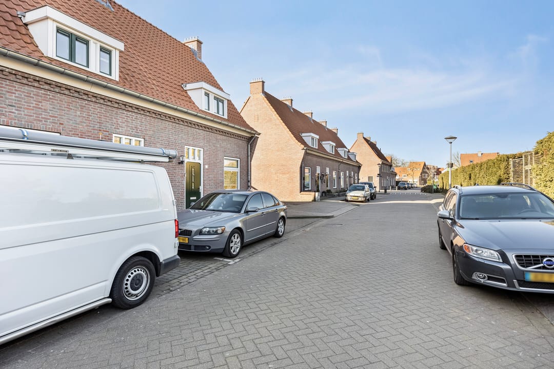 Photo 2 of Mgr. Swinkelsstraat 12