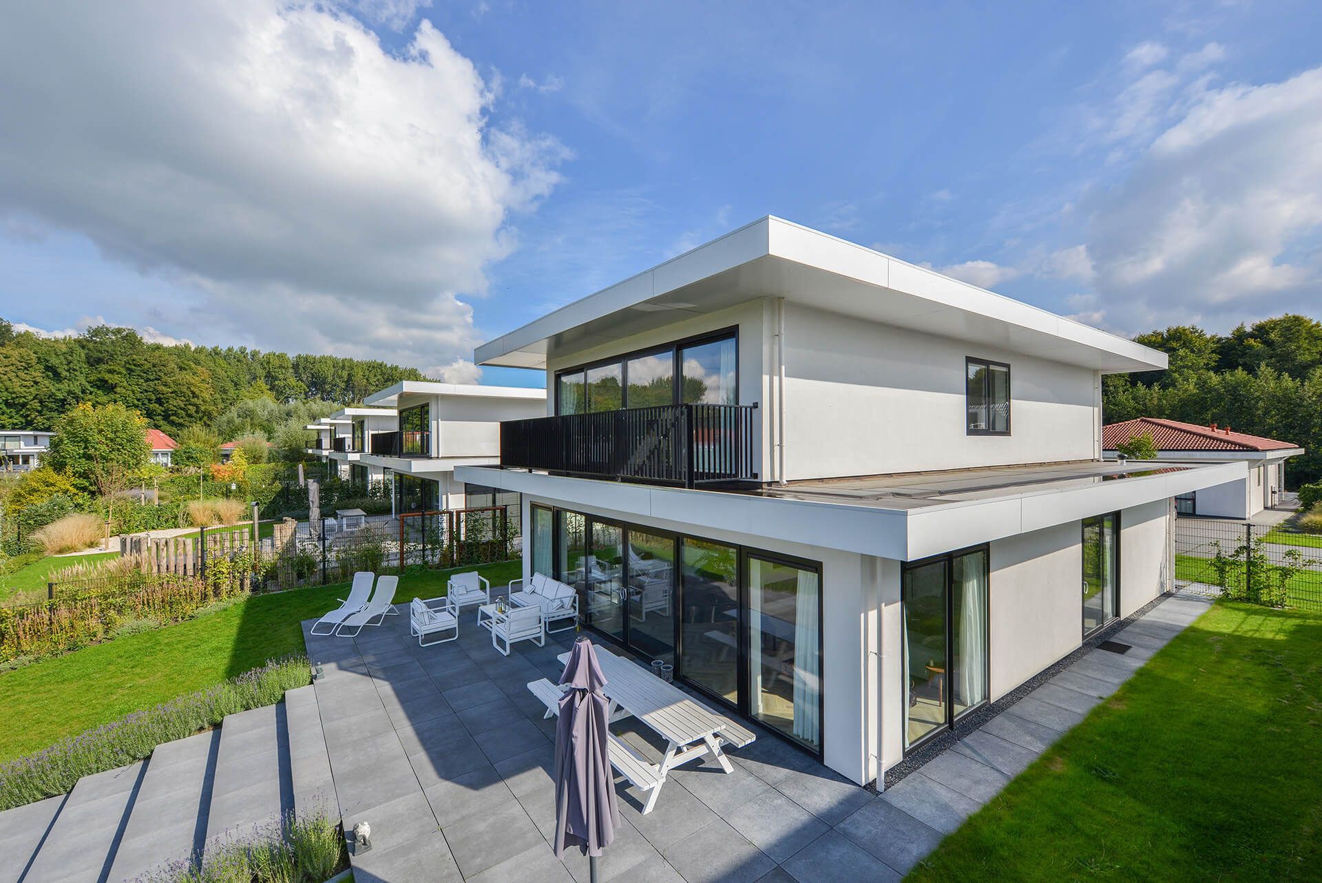 Foto 33 van Pluvierenweg 9-341