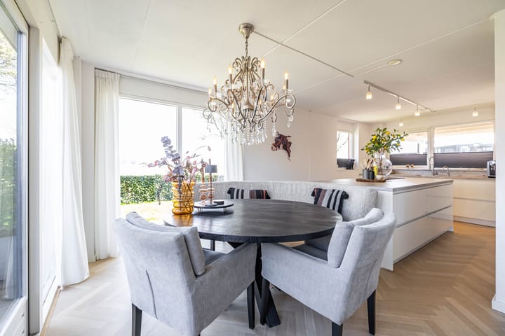 Foto 25 van Lutherstraat 56