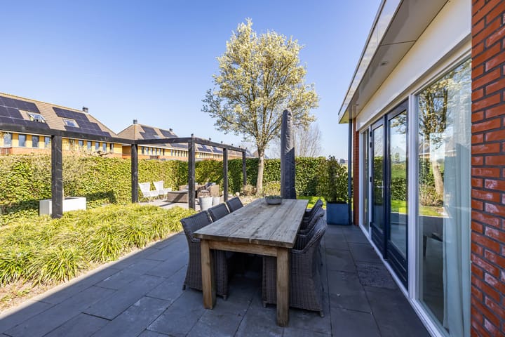 Foto 37 van Lutherstraat 56