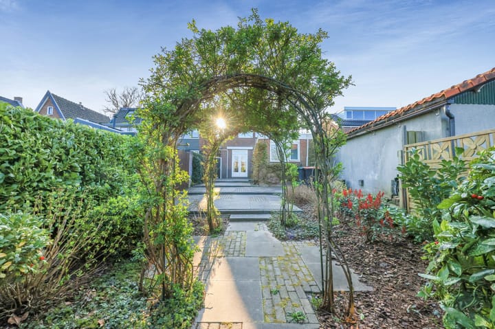 Photo 3 of Hoogeweg 9