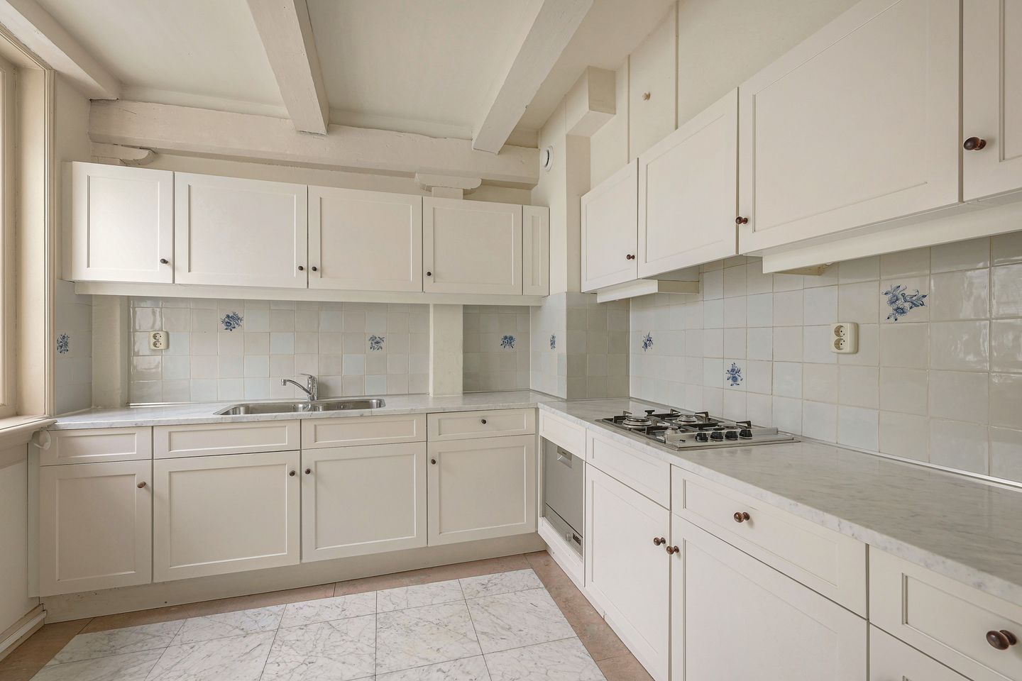 Photo 5 of Kloveniersburgwal 77-E