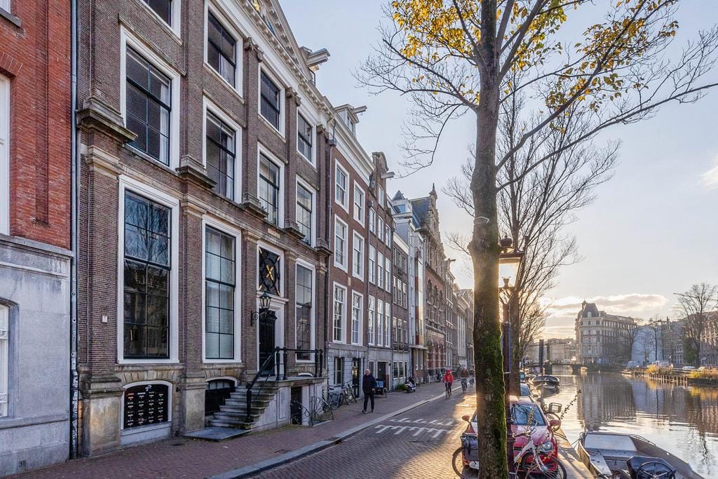 Photo 24 of Kloveniersburgwal 77-E