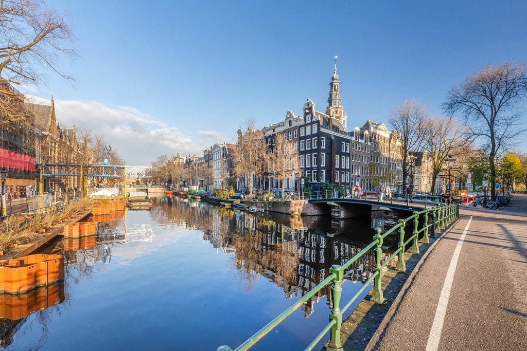 Photo 25 of Kloveniersburgwal 77-E