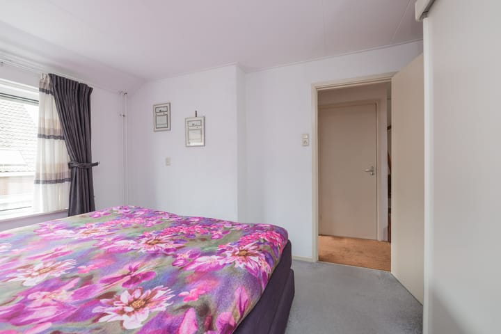 Foto 24 van Sluisweg 24