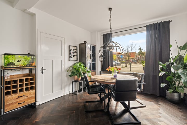 Foto 8 van Burgerdijkstraat 25