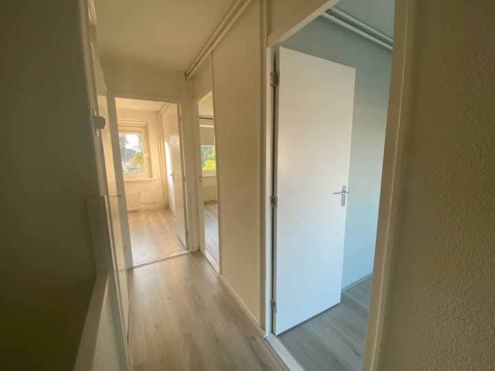 Foto 13 van Van Almondestraat 60-I