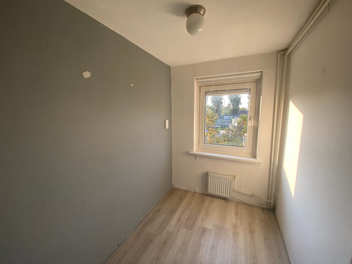 Foto 21 van Van Almondestraat 60-I