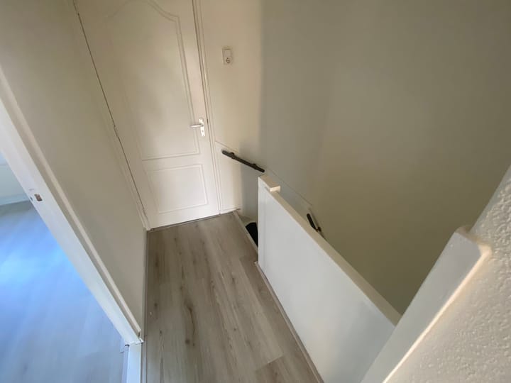 Foto 22 van Van Almondestraat 60-I