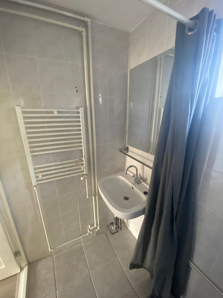 Foto 24 van Van Almondestraat 60-I