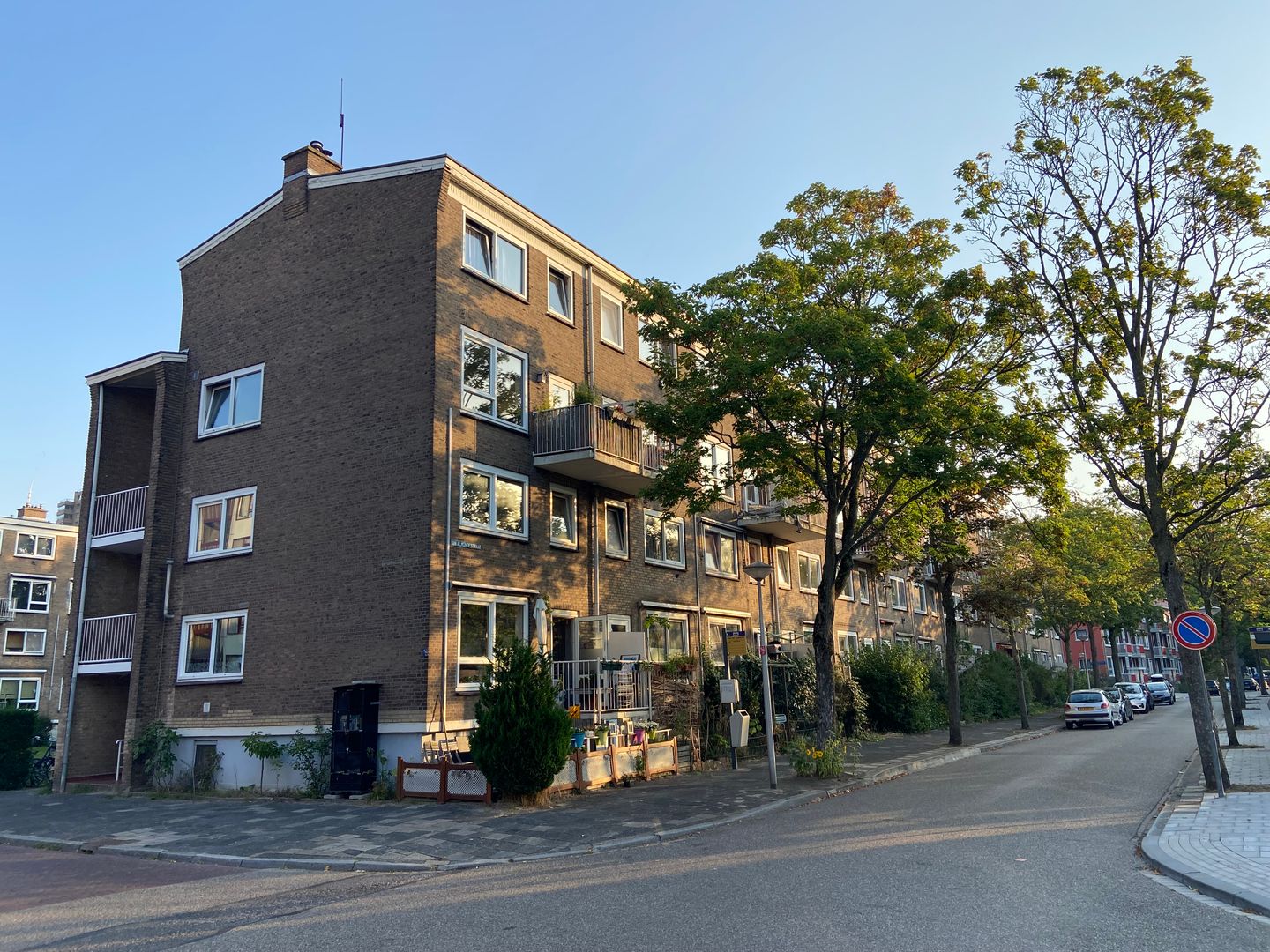 Foto 29 van Van Almondestraat 60-I